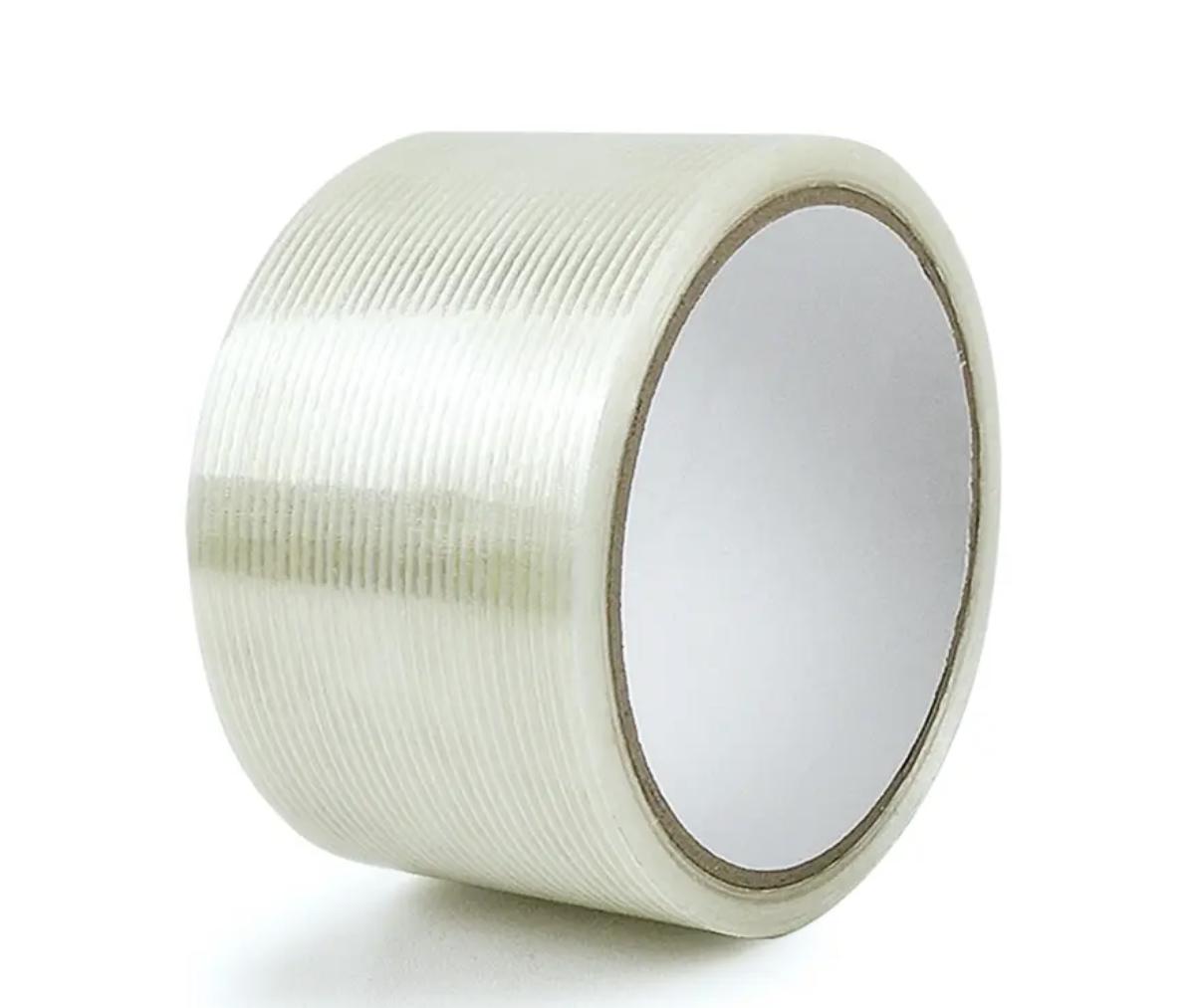 Comparado com a fita comum, em quais cenários a fita de fibra é frequentemente usada?