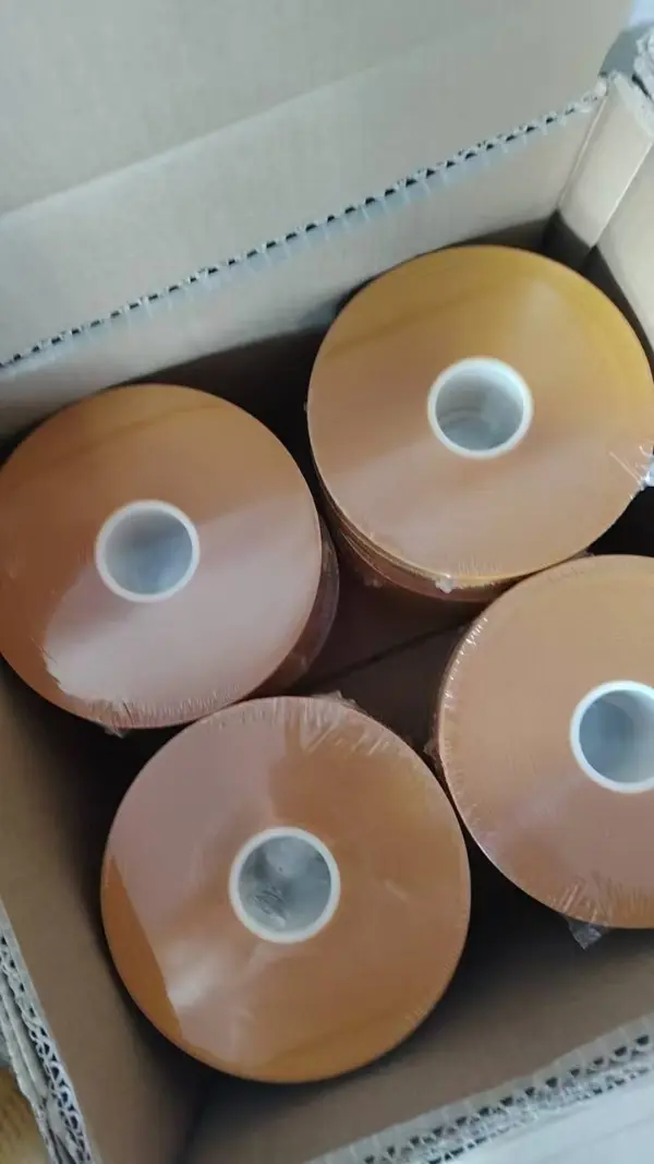 Características e aplicações da fita terminal de bateria de lítio