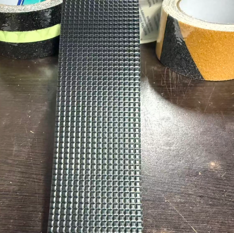Método de armazenamento para fita transportadora industrial resistente a altas temperaturas
